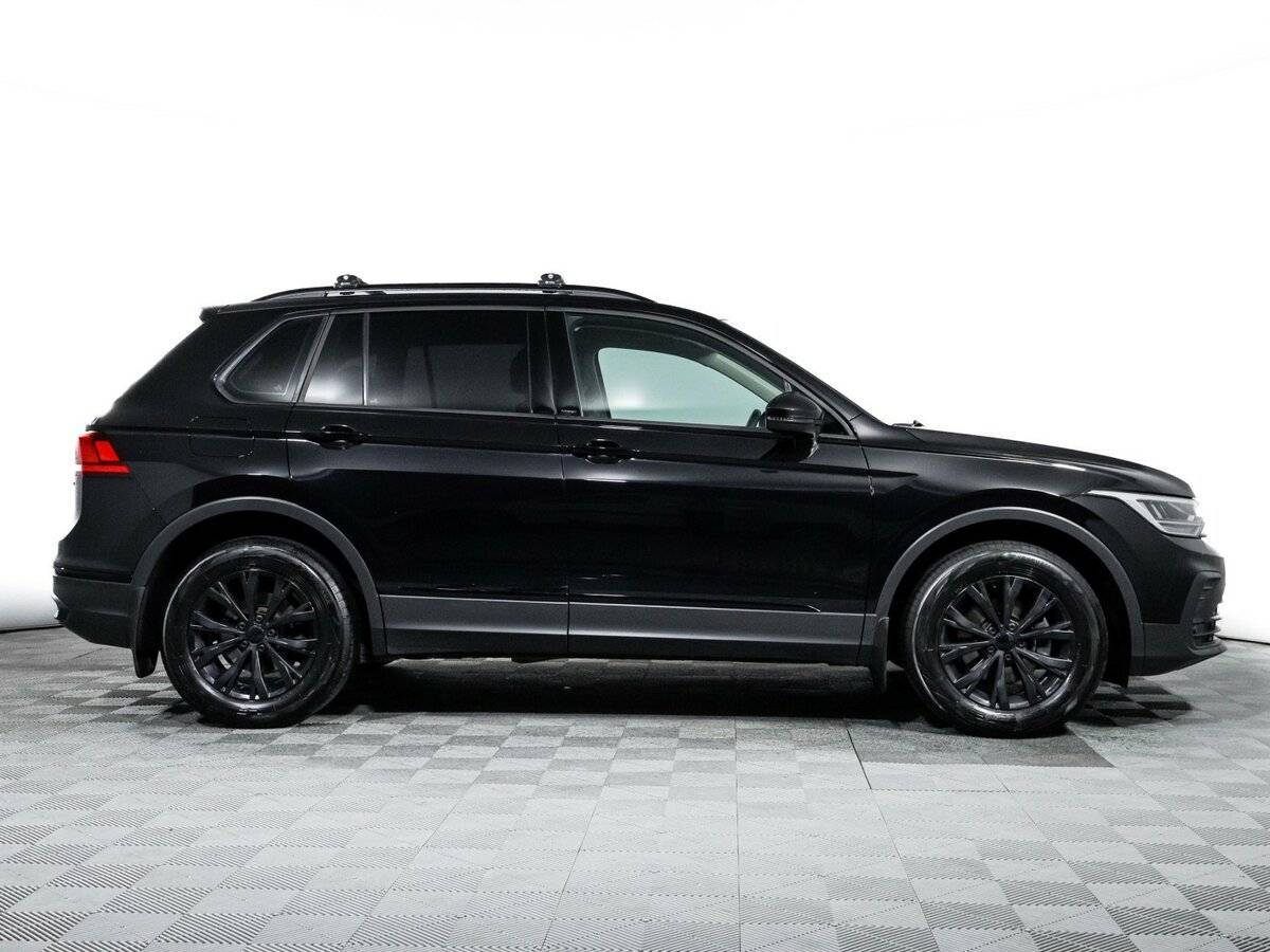 Volkswagen Tiguan 2021 года с пробегом. Фото: #3