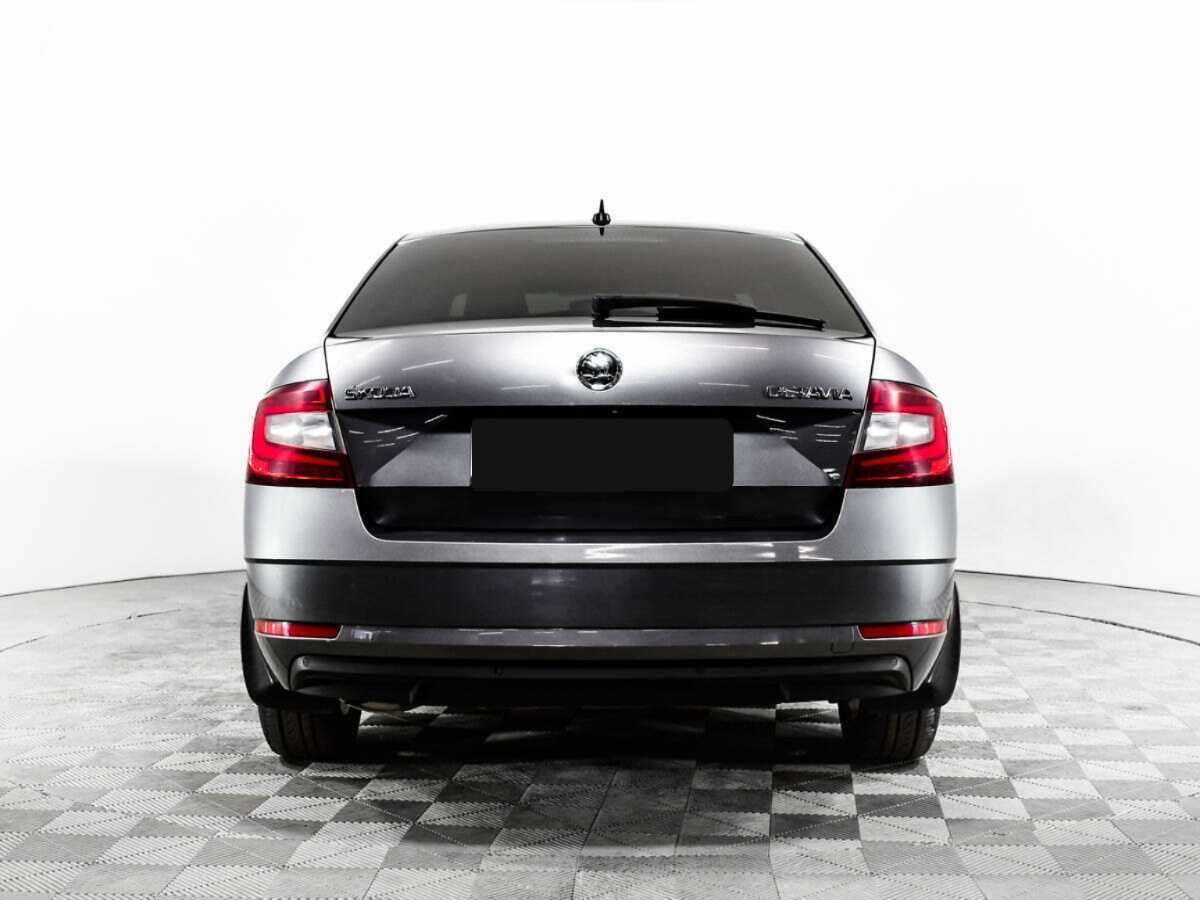 Skoda Octavia 2019 года с пробегом. Фото: #5