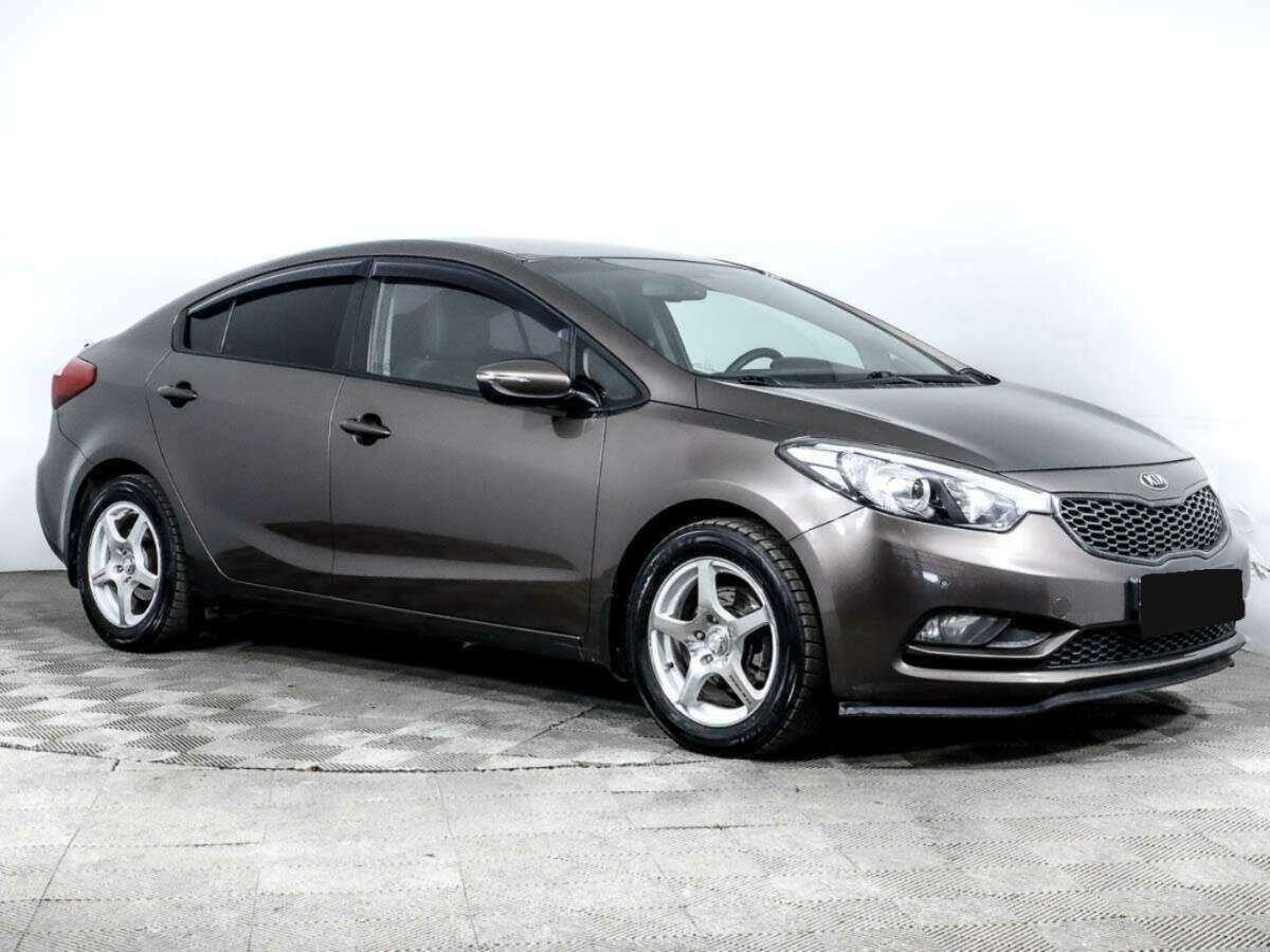 Kia Cerato 2015 года с пробегом. Фото: #2