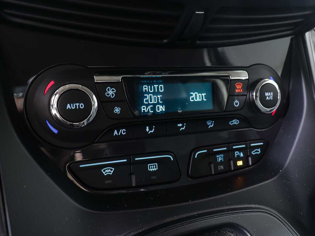 Ford Kuga 2013 года с пробегом. Фото: #16
