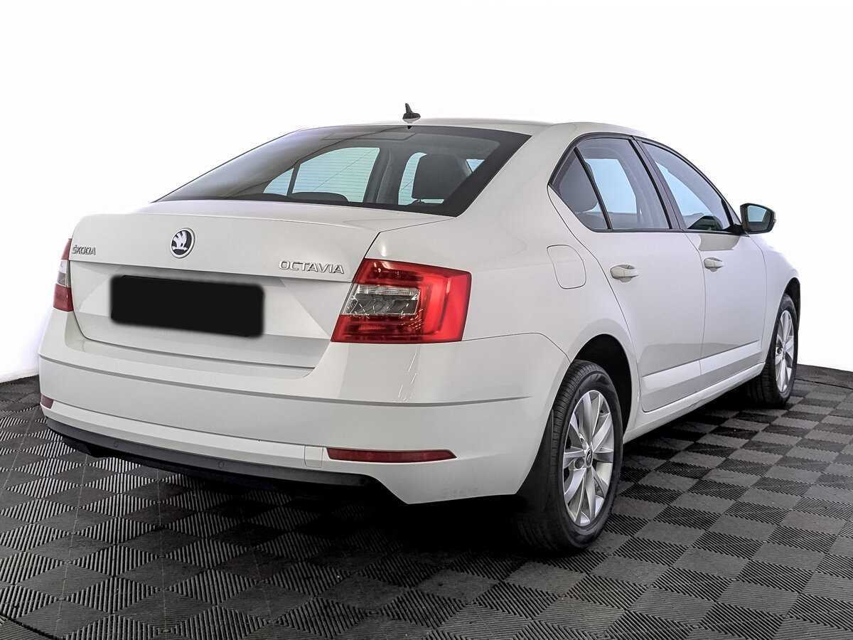 Skoda Octavia 2017 года с пробегом. Фото: #4