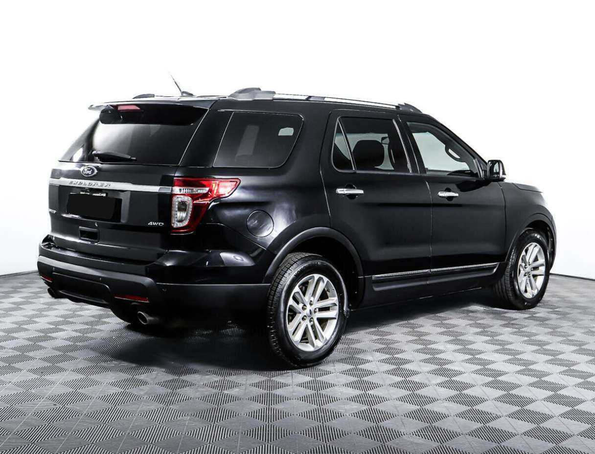 Ford Explorer 2014 года с пробегом. Фото: #4