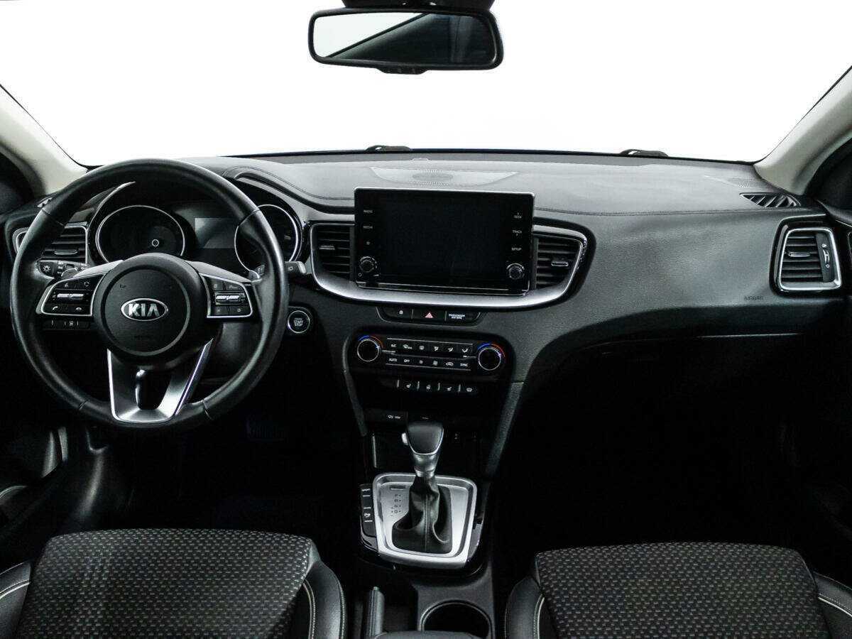 Kia Ceed 2021 года с пробегом. Фото: #12