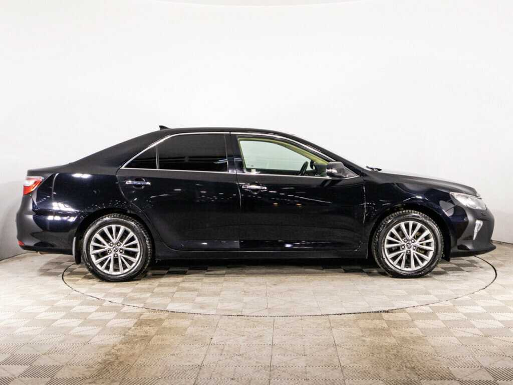 Toyota Camry 2017 года с пробегом. Фото: #3