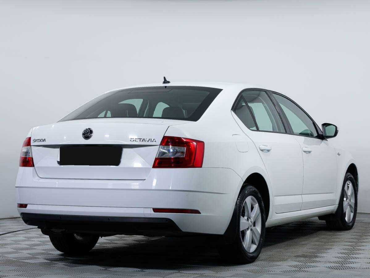 Skoda Octavia 2018 года с пробегом. Фото: #3