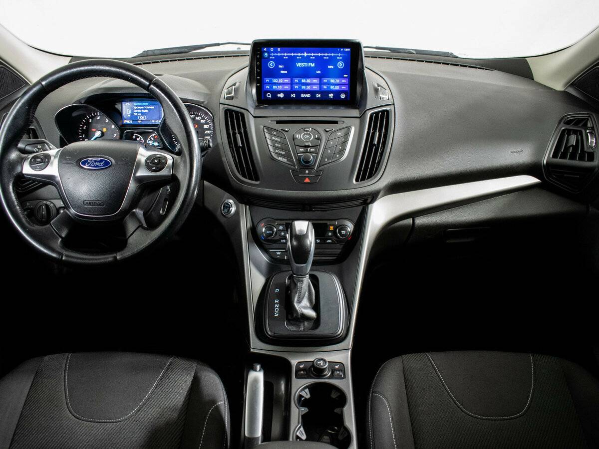 Ford Kuga 2015 года с пробегом. Фото: #8
