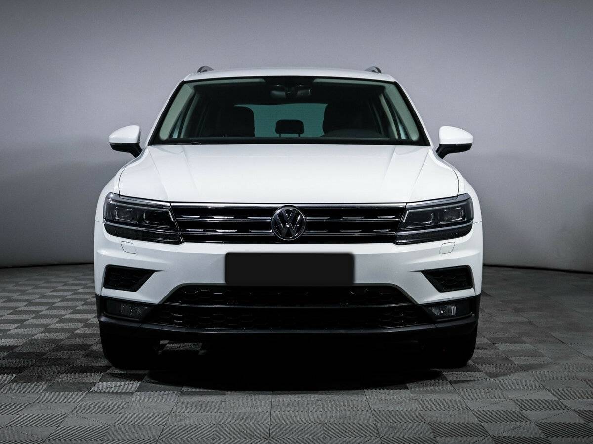 Volkswagen Tiguan 2018 года с пробегом. Фото: #1