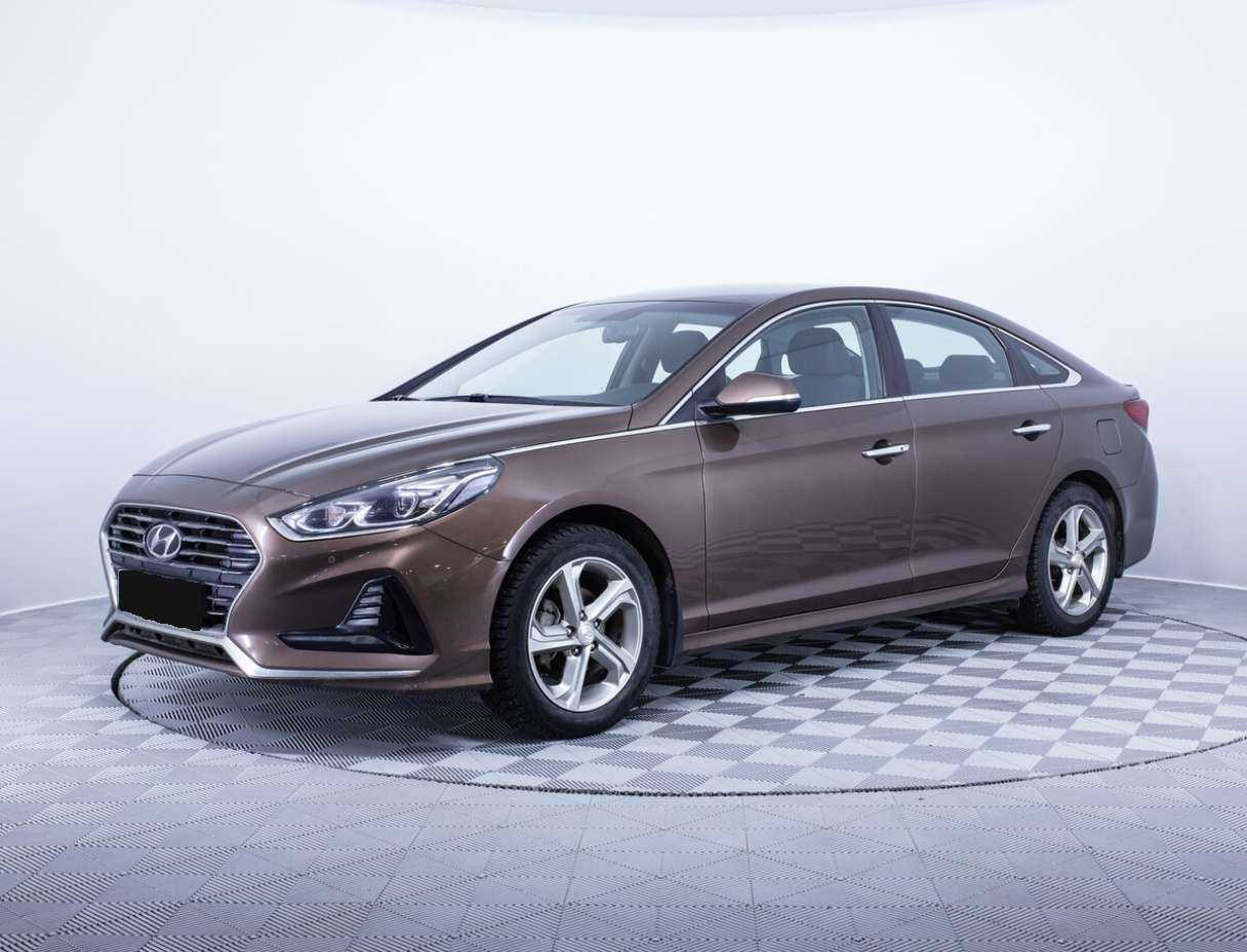 Hyundai Sonata 2018 года с пробегом. Посмотреть фото