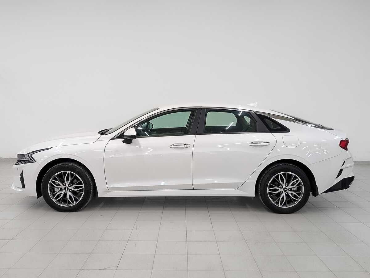 Kia K5 2022 года с пробегом. Фото: #7