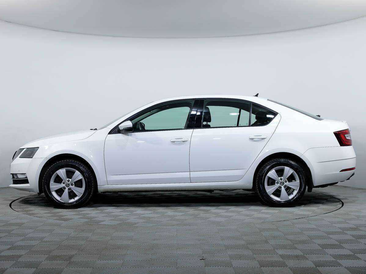 Skoda Octavia 2019 года с пробегом. Фото: #7