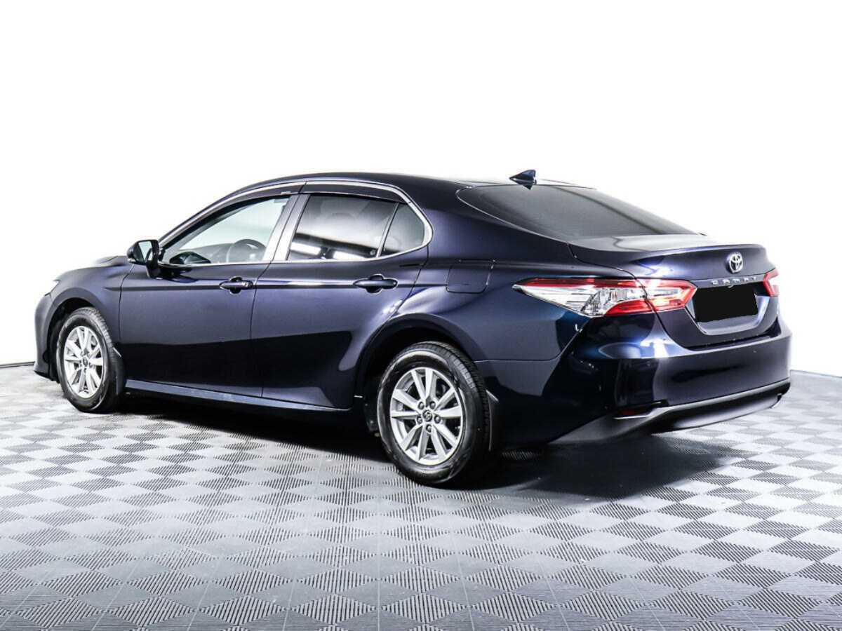 Toyota Camry 2020 года с пробегом. Фото: #5