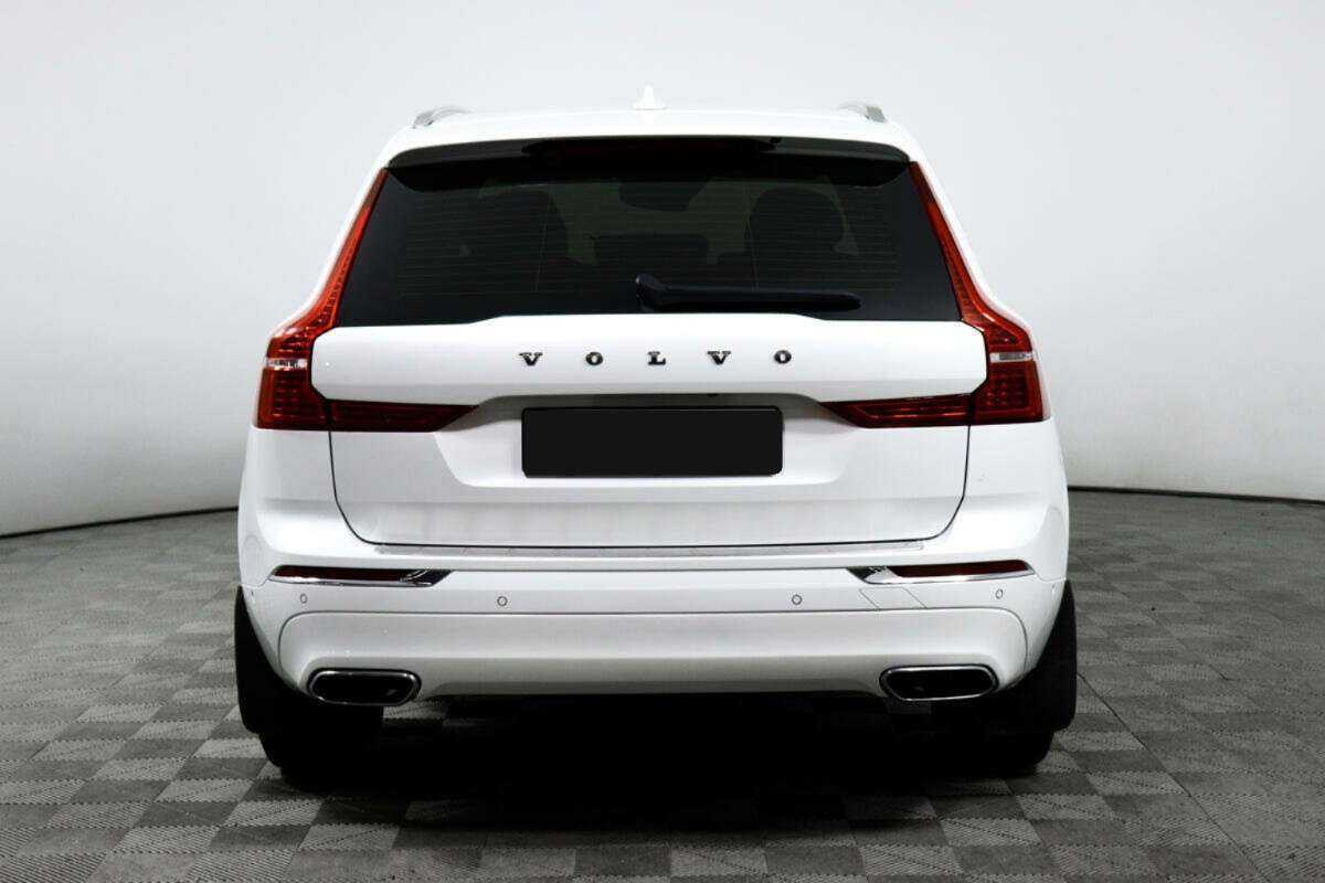 Volvo XC60 2018 года с пробегом. Фото: #5