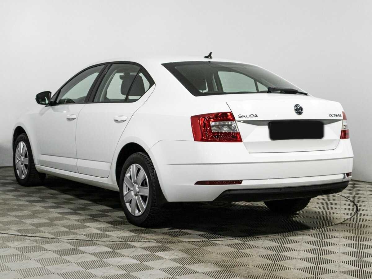 Skoda Octavia 2020 года с пробегом. Фото: #6