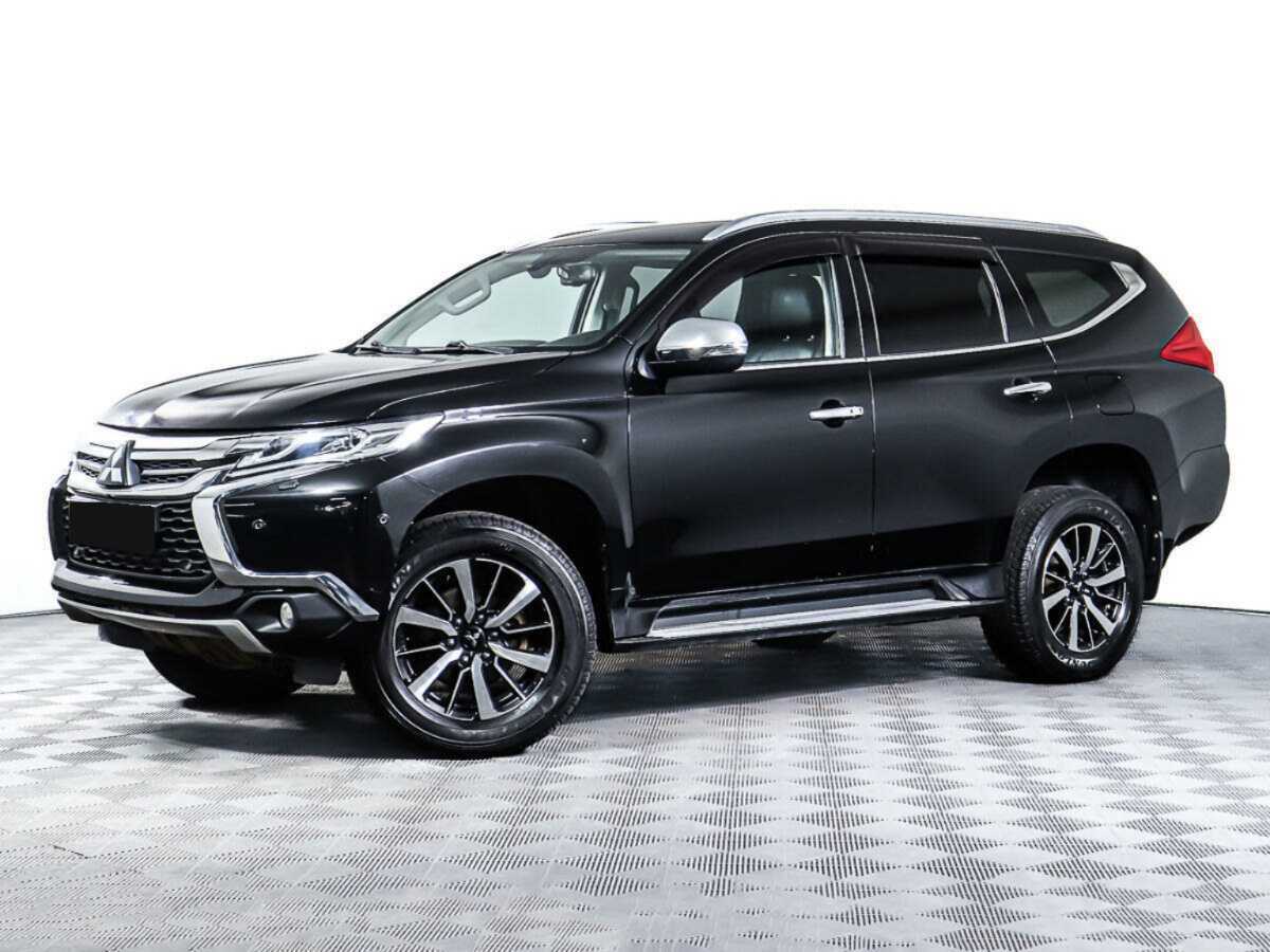 Mitsubishi Pajero Sport 2018 года с пробегом. Фото: #0