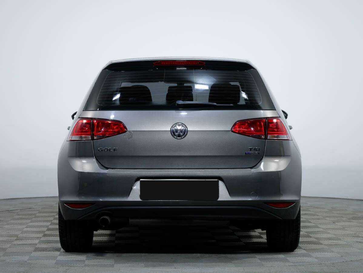 Volkswagen Golf 2013 года с пробегом. Фото: #4