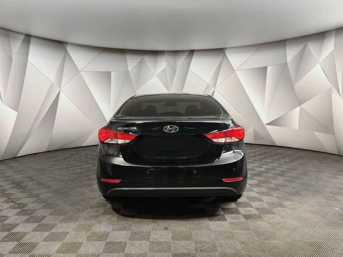 Hyundai Elantra 2015 года с пробегом. Фото: #7
