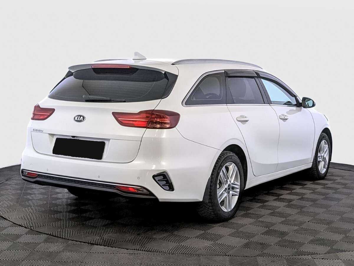 Kia Ceed 2021 года с пробегом. Фото: #4