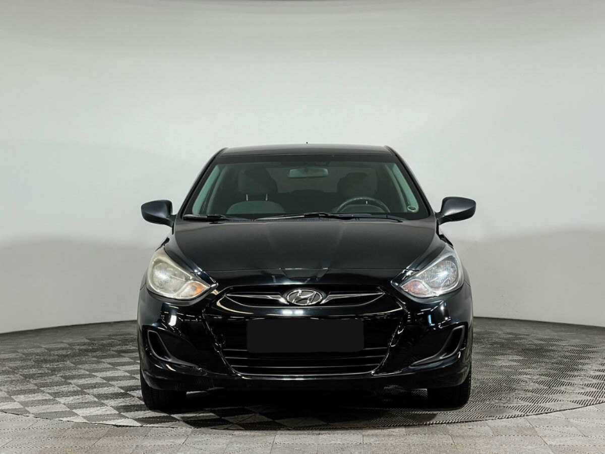 Hyundai Solaris 2012 года с пробегом. Фото: #1