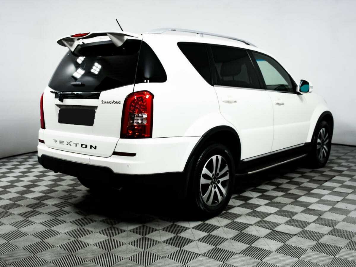SsangYong Rexton 2013 года с пробегом. Фото: #4