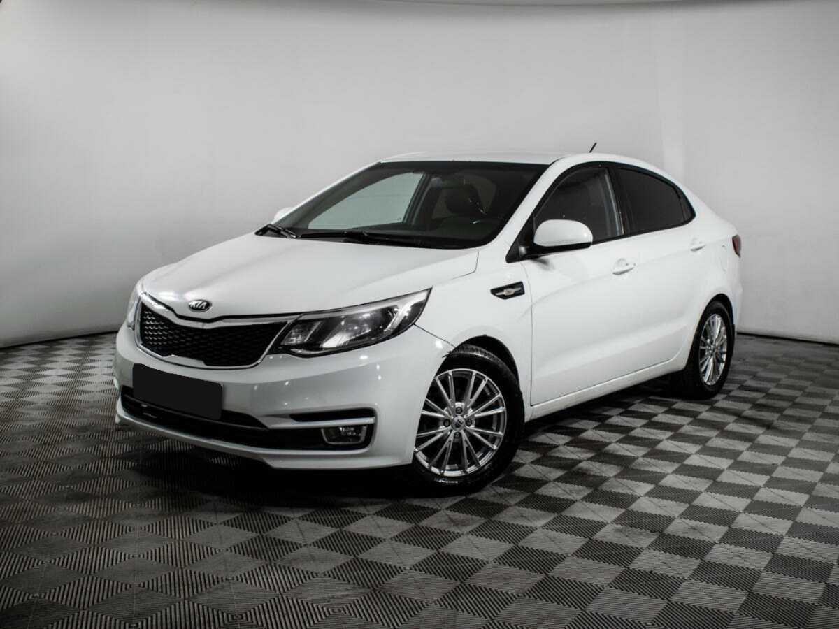 Kia Rio 2015 года с пробегом. Посмотреть фото