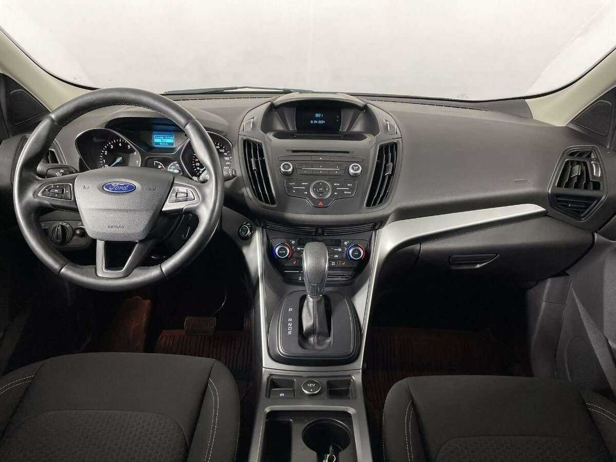 Ford Kuga 2017 года с пробегом. Фото: #6