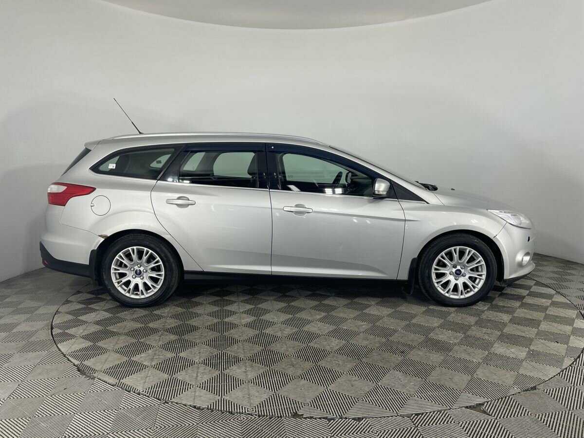 Ford Focus 2013 года с пробегом. Фото: #3