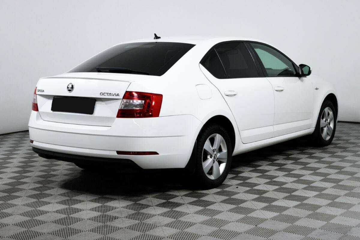 Skoda Octavia 2019 года с пробегом. Фото: #4
