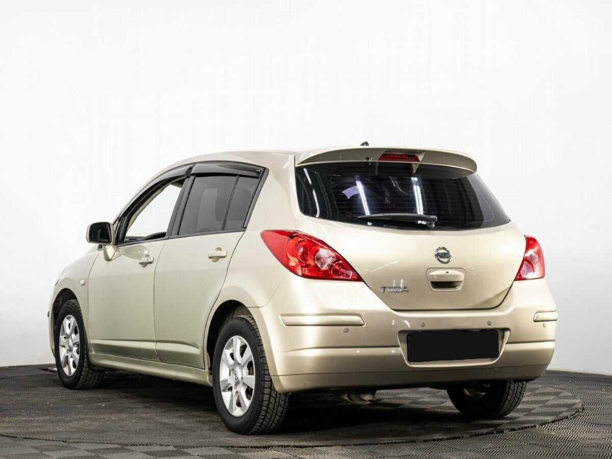Nissan Tiida 2012 года с пробегом. Фото: #5