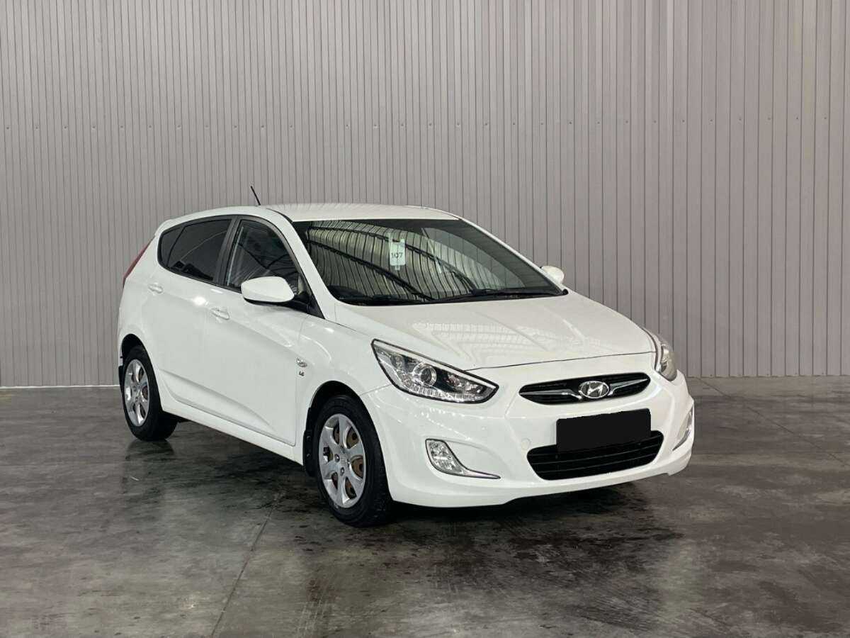 Hyundai Solaris 2014 года с пробегом. Фото: #2