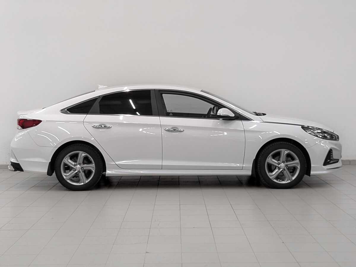 Hyundai Sonata 2018 года с пробегом. Фото: #3