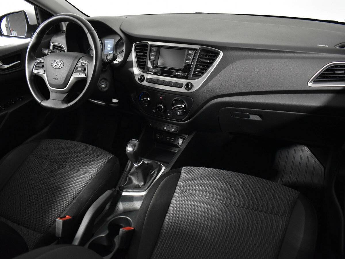 Hyundai Solaris 2017 года с пробегом. Фото: #9
