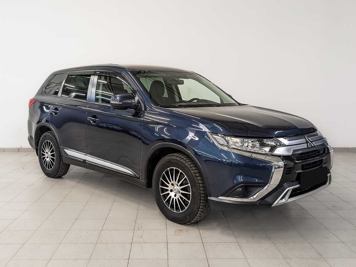 Mitsubishi Outlander 2019 года с пробегом. Фото: #2