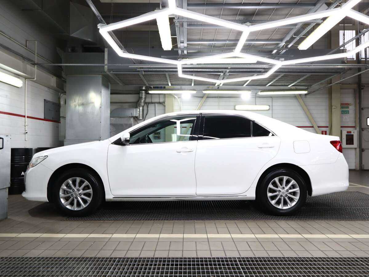 Toyota Camry 2013 года с пробегом. Фото: #6