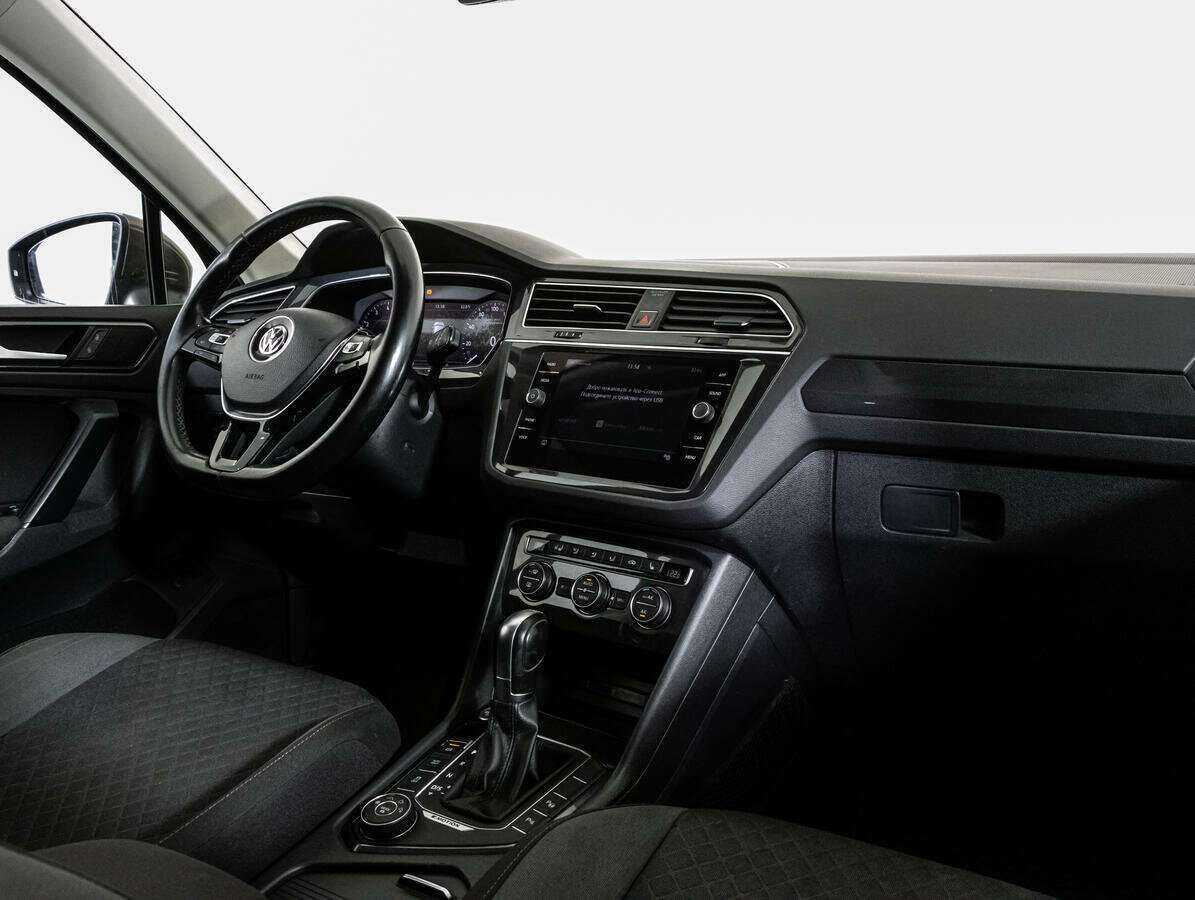 Volkswagen Tiguan 2017 года с пробегом. Фото: #8