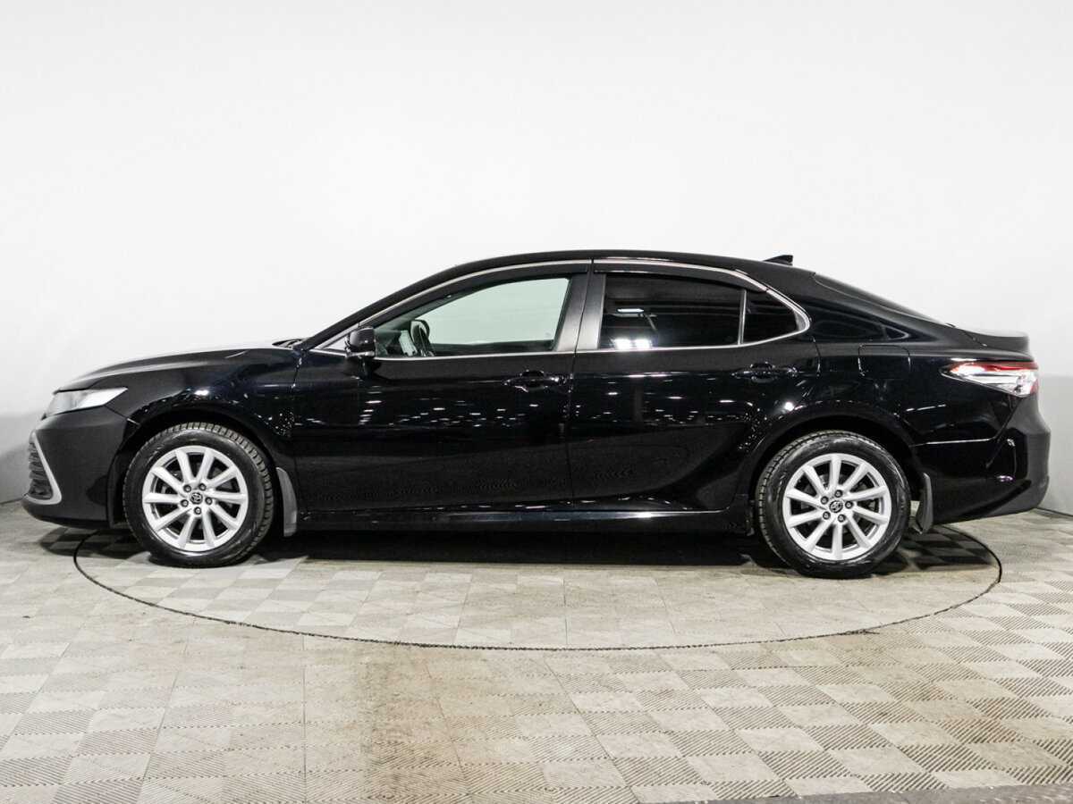 Toyota Camry 2022 года с пробегом. Фото: #7