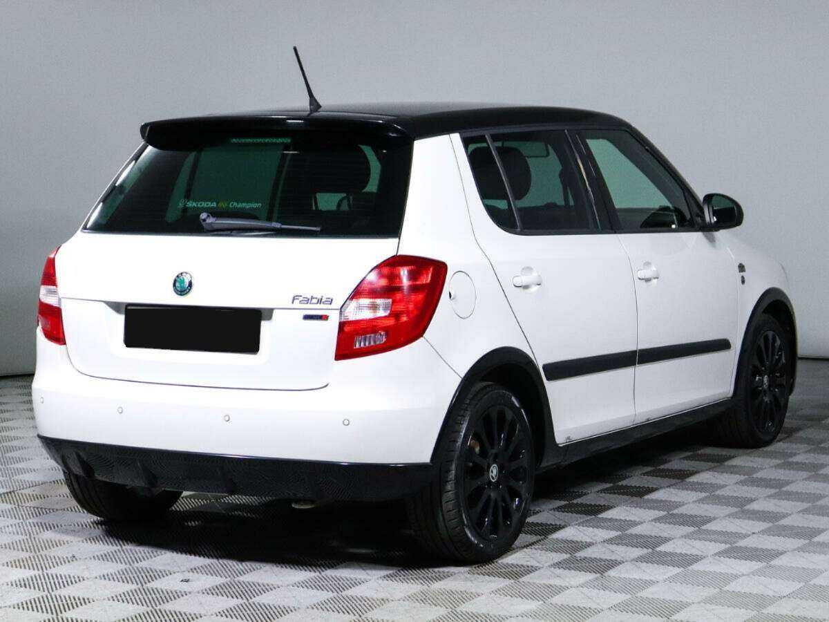 Skoda Fabia 2012 года с пробегом. Фото: #4