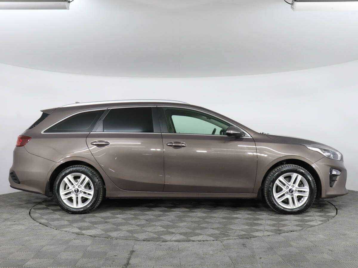 Kia Ceed 2019 года с пробегом. Фото: #3