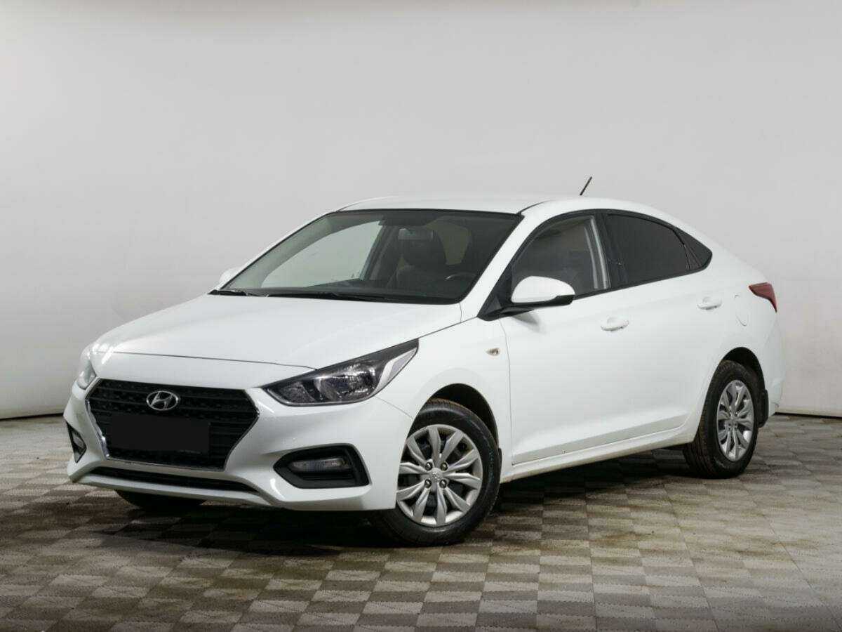 Hyundai Solaris 2018 года с пробегом. Посмотреть фото