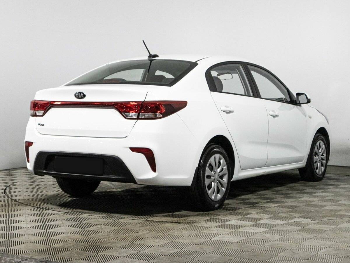Kia Rio 2018 года с пробегом. Фото: #4