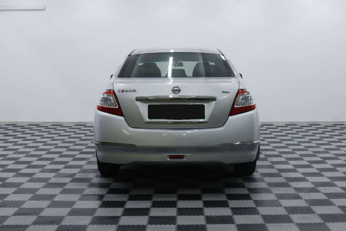 Nissan Teana 2013 года с пробегом. Фото: #5