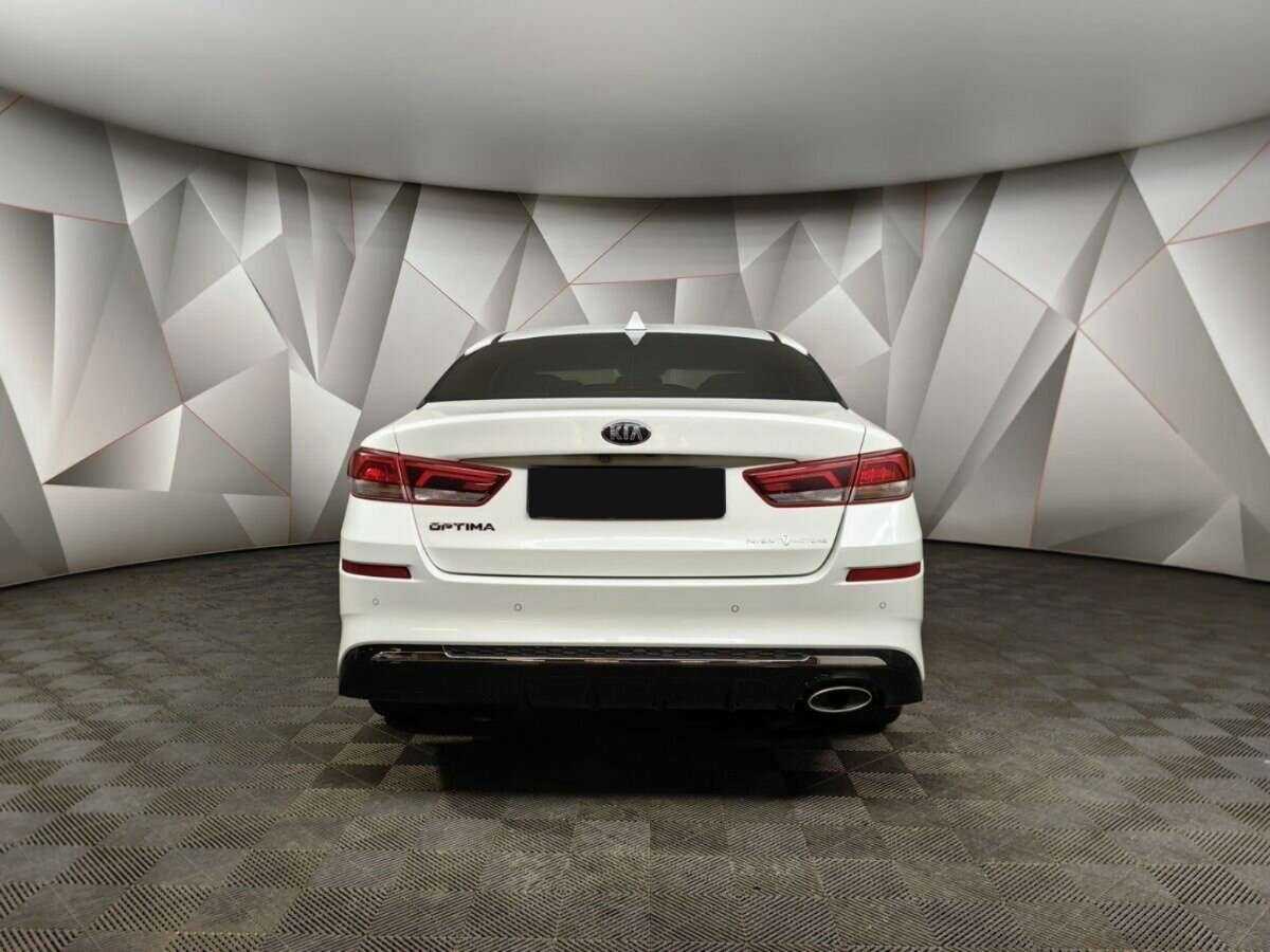 Kia Optima 2019 года с пробегом. Фото: #7
