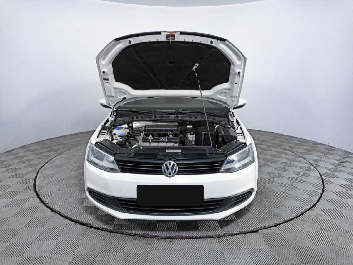 Volkswagen Jetta 2014 года с пробегом. Фото: #8
