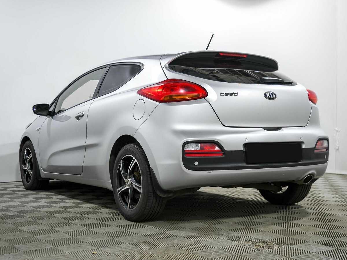 Kia Ceed 2013 года с пробегом. Фото: #5