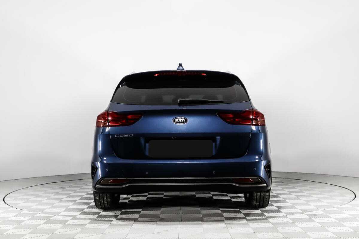 Kia Ceed 2021 года с пробегом. Фото: #5