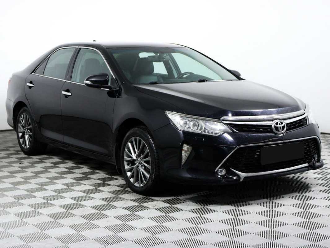 Toyota Camry 2015 года с пробегом. Фото: #2