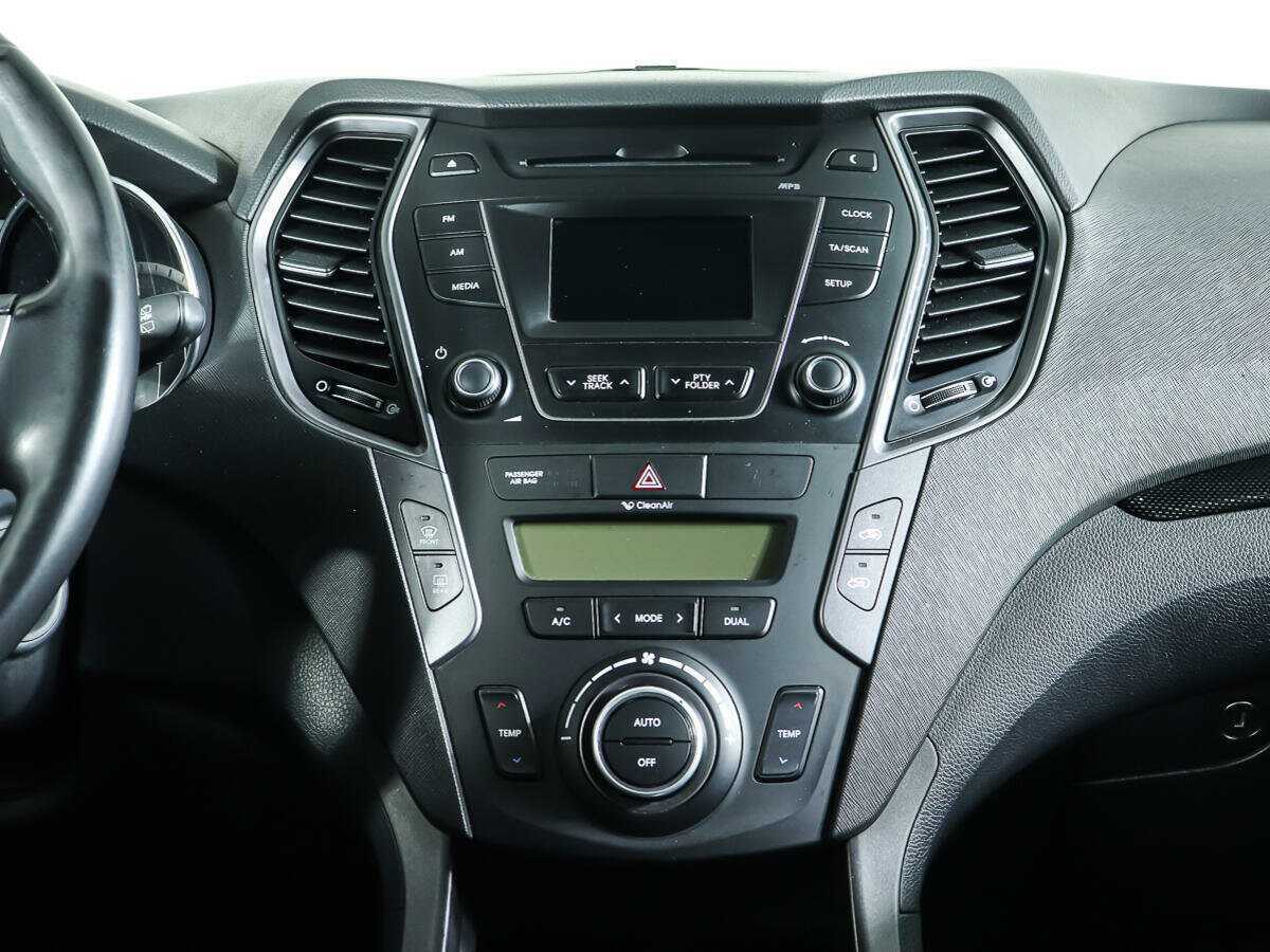 Hyundai Santa Fe 2012 года с пробегом. Фото: #9