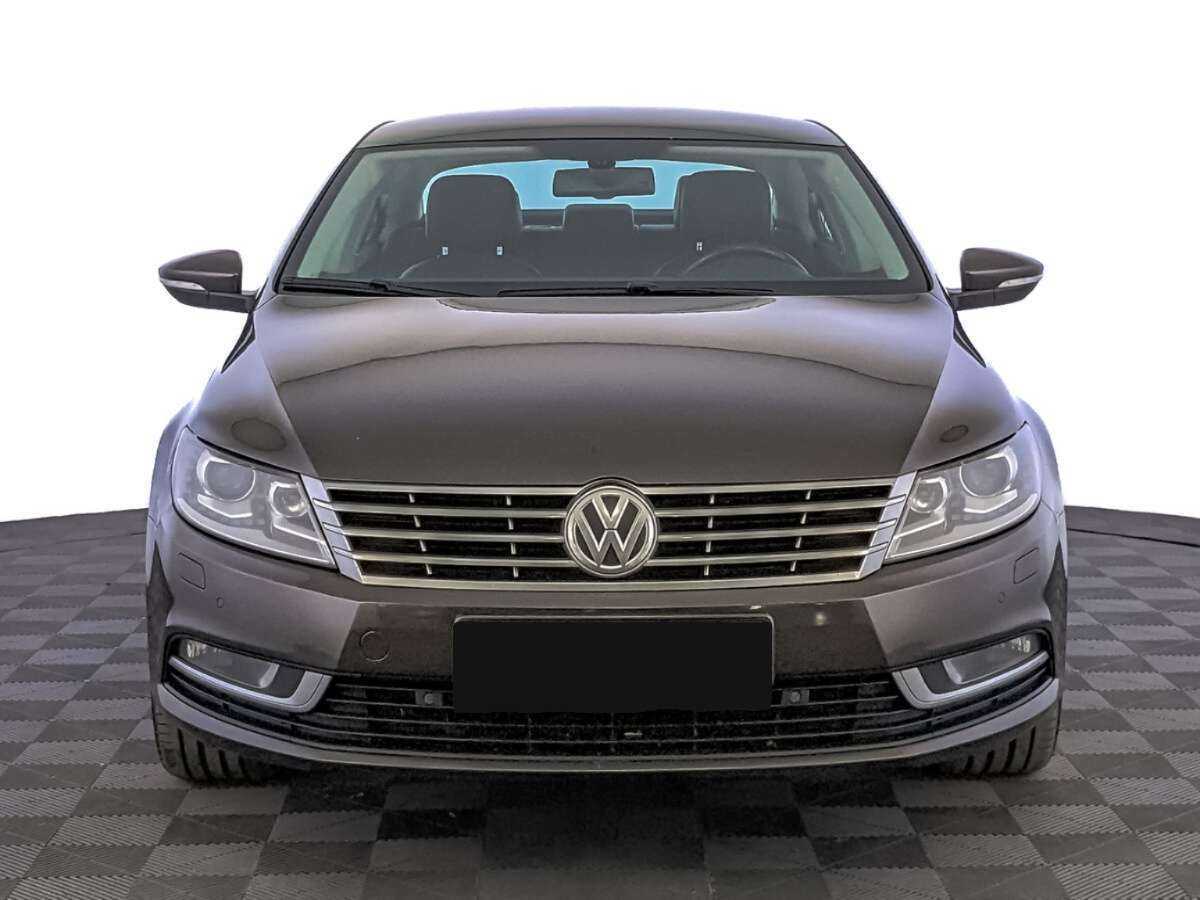 Volkswagen Passat CC 2013 года с пробегом. Фото: #1