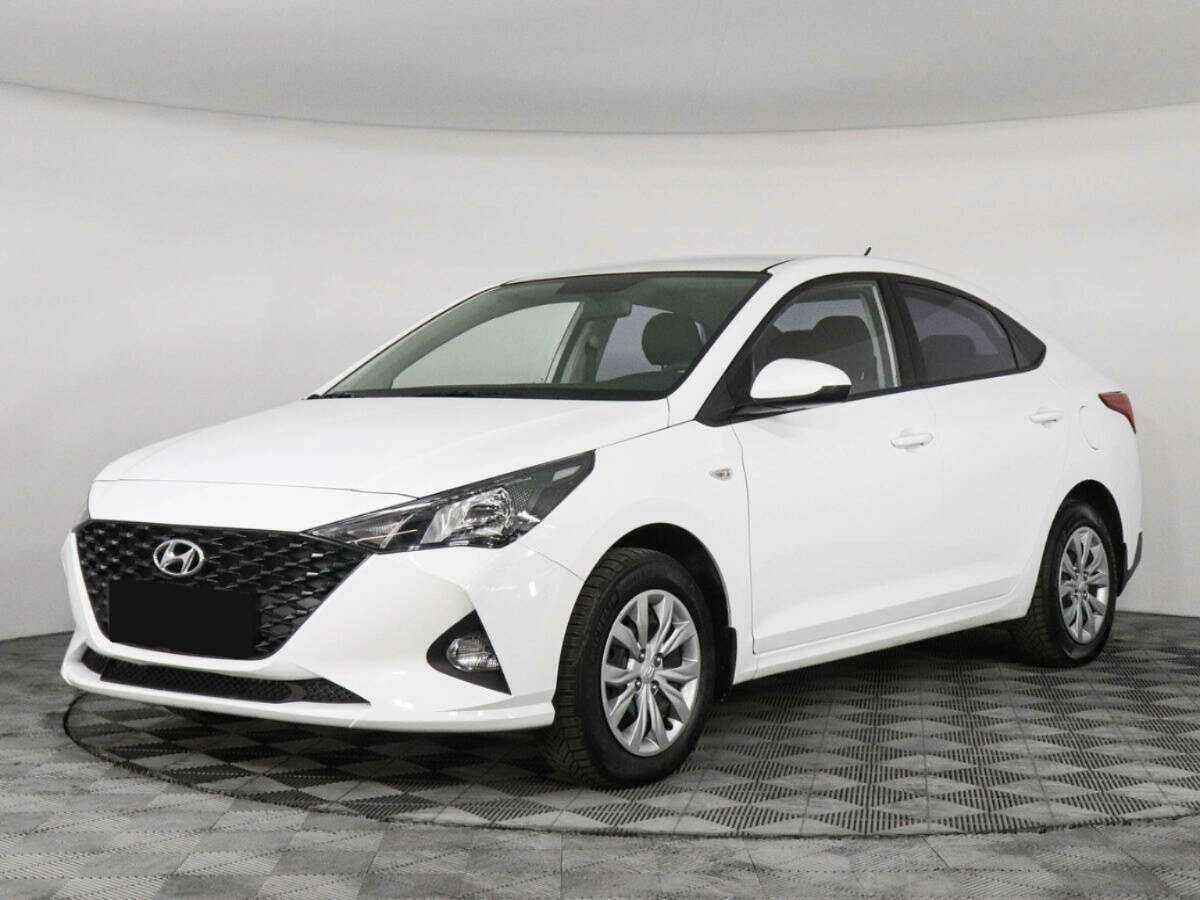 Hyundai Solaris 2021 года с пробегом. Посмотреть фото