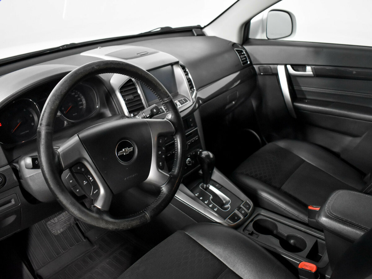 Chevrolet Captiva 2013 года с пробегом. Фото: #6