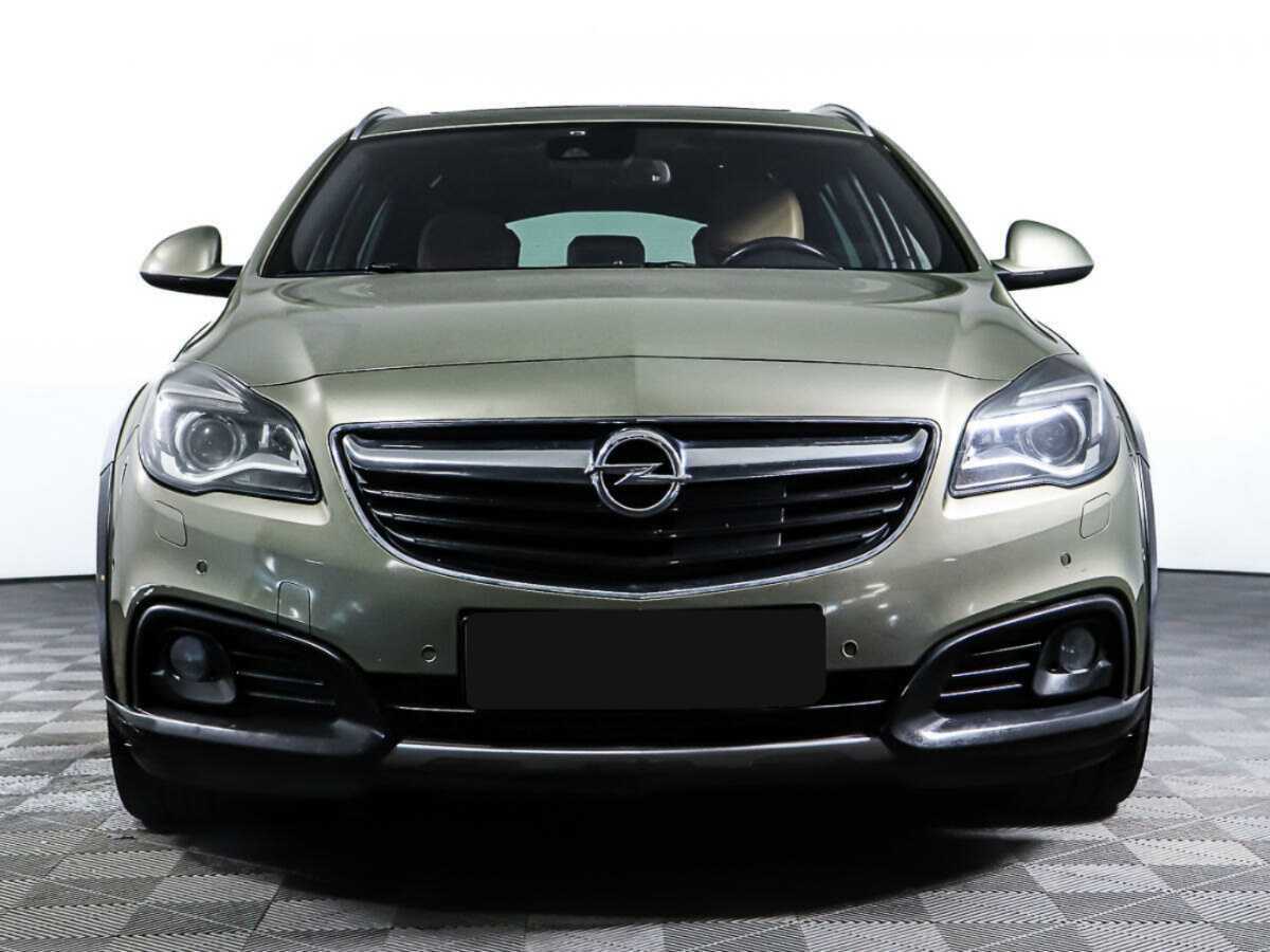 Opel Insignia 2014 года с пробегом. Посмотреть фото